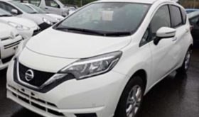 日産ノート 2019 中古