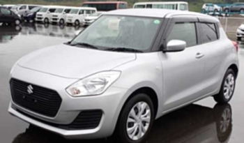 SUZUKI SWIFT 2018 中古