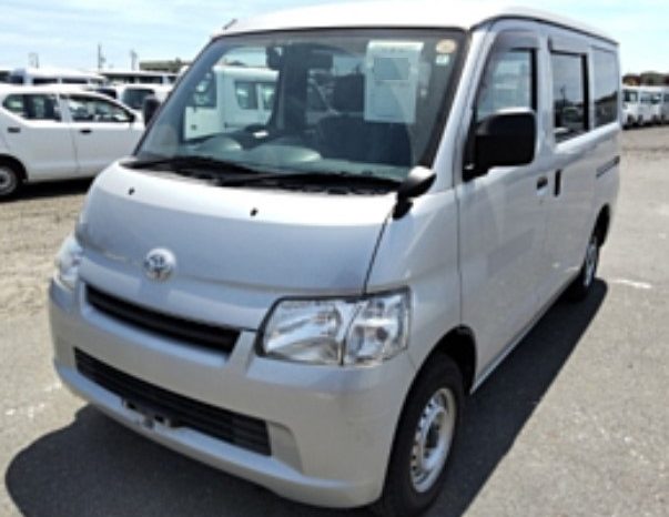 TOYOTA TOWNACE 2020 中古