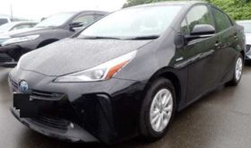TOYOTA PRIUS 2021 中古