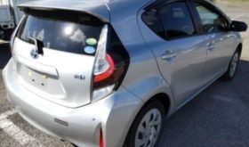 TOYOTA AQUA 2019 中古