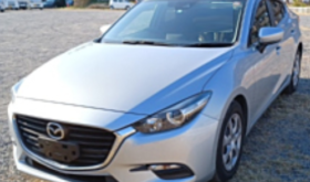 マツダアクセラ MAZDA AXELA 2017 中古