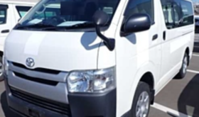 TOYOTA HIACE VAN 2017 中古