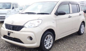 トヨタパッソ TOYOTA PASSO 2017 中古