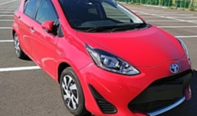 トヨタ アクア TOYOTA AQUA 2019 中古