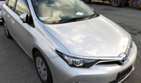 トヨタオーリス TOYOTA AURIS 2017 中古