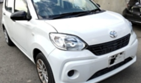 トヨタパッソ TOYOTA PASSO 2017 中古