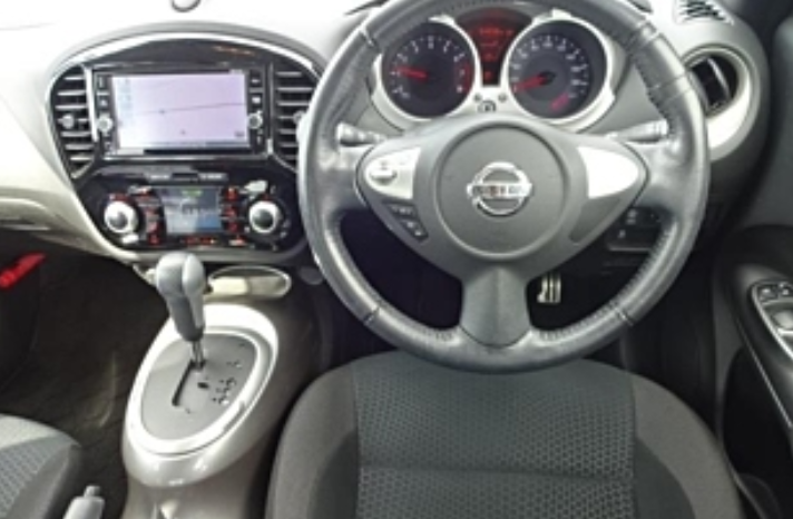 日産ジューク NISSAN JUKE 2017 中古