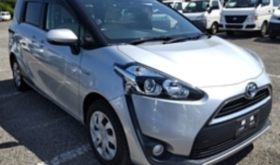 TOYOTA SIENTA 2017 中古