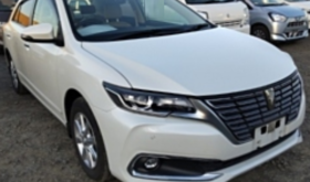 TOYOTA PREMIO 2019 中古