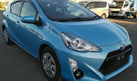 トヨタ アクア　TOYOTA AQUA 2016 中古