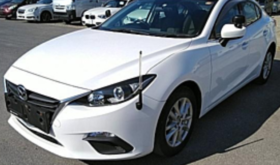 マツダ アクセラ MAZDA AXELA 2016 中古