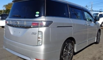 日産エルグランド NISSAN ELGRAND 2017 中古