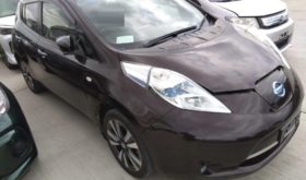 日産リーフ NISSAN LEAF 2018 中古