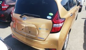 日産ノート NISSAN NOTE 2019 中古