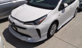 トヨタ プリウス TOYOTA PRIUS 2020 中古