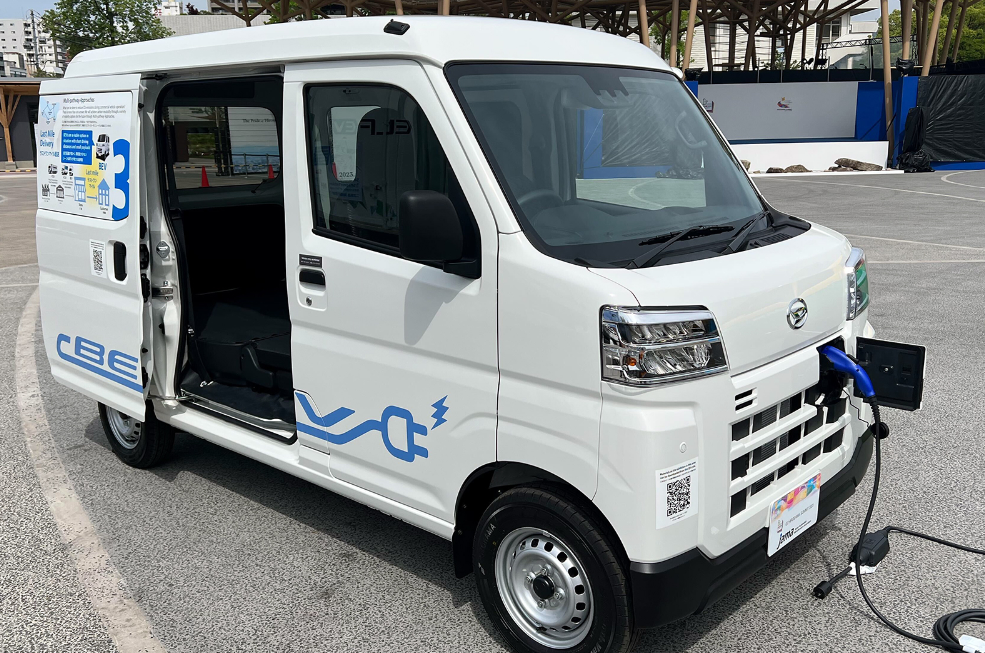 トヨタ、ダイハツ、スズキが共同開発でバッテリ電気自動車軽バン