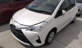 トヨタ ヴィッツ TOYOTA VITZ 2020 中古