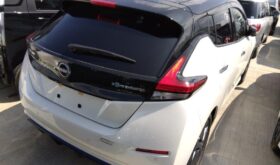 日産リーフ NISSAN LEAF 2020 中古