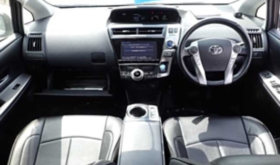 トヨタ プリウスアルファ TOYOTA PRIUS ALPHA 2018 中古