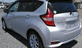 日産ノート NISSAN NOTE 2018 中古