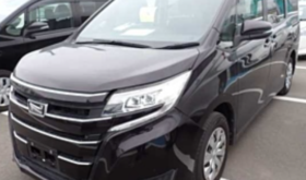 トヨタ ノア TOYOTA NOAH 2020 中古