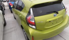 トヨタ アクア TOYOTA AQUA 2018 中古