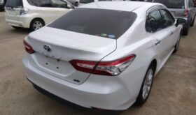 トヨタ カムリ TOYOTA CAMRY 2018 中古