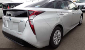 トヨタ プリウス TOYOTA PRIUS 2018 中古