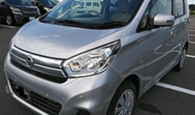 日産デイズ NISSAN DAYZ 2018 中古