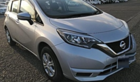 日産ノート NISSAN NOTE 2018 中古