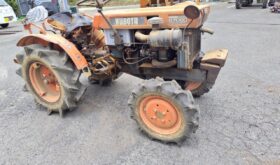 Mini tractor KUBOTA B7000