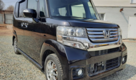 ホンダ N-BOX カスタム HONDA N-BOX CUSTOM 2015 中古