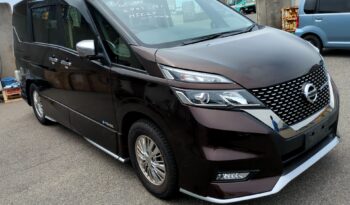 日産セレナ NISSAN SERENA 2018 中古