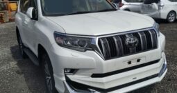 トヨタ ランドクルーザー プラド TOYOTA LAND CRUISER PRADO 2021 中古